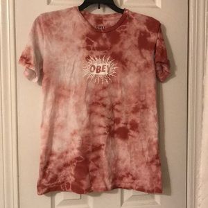 Obey xs shirt